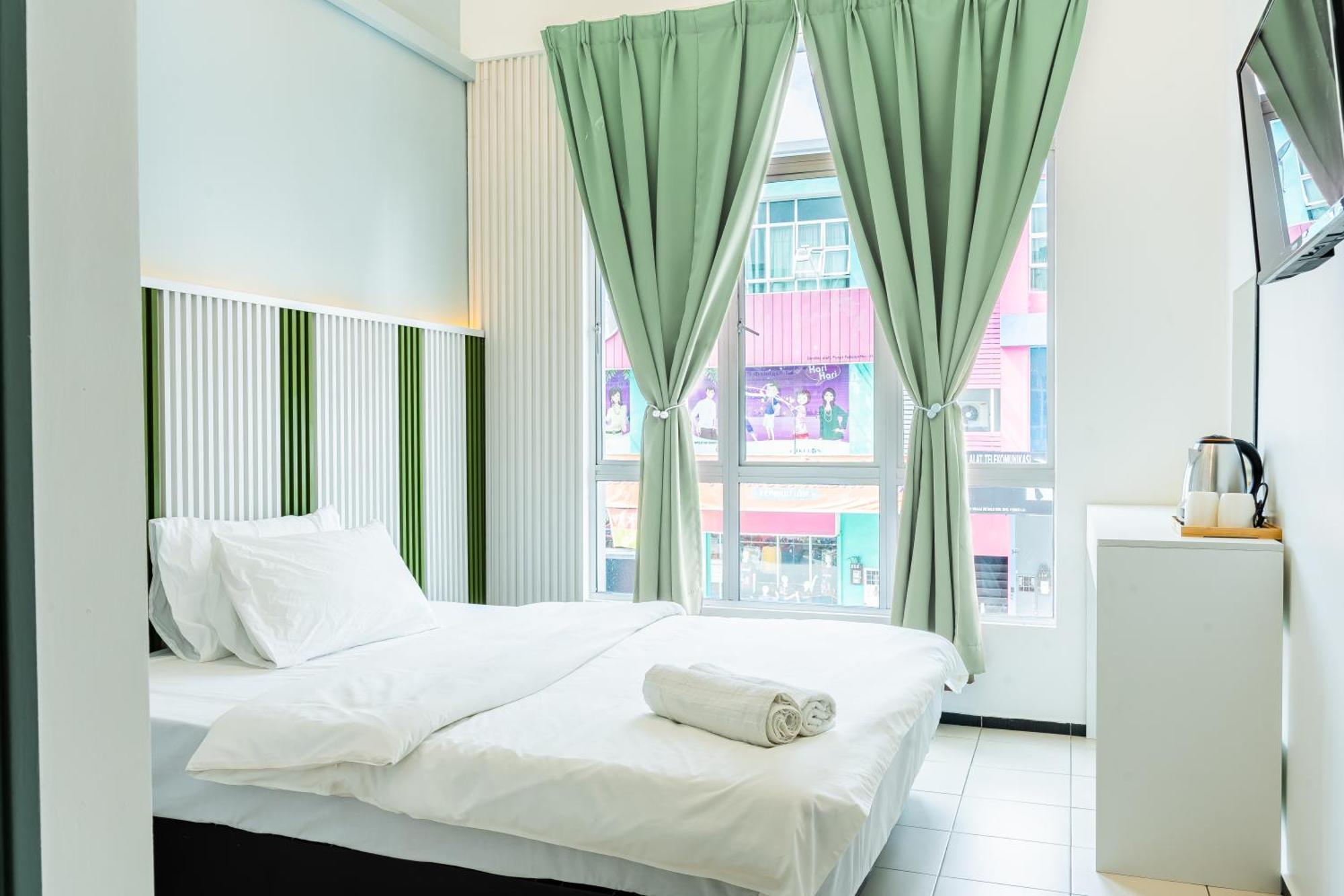 Ihome Boutique Hotel Seri Kembangan Luaran gambar