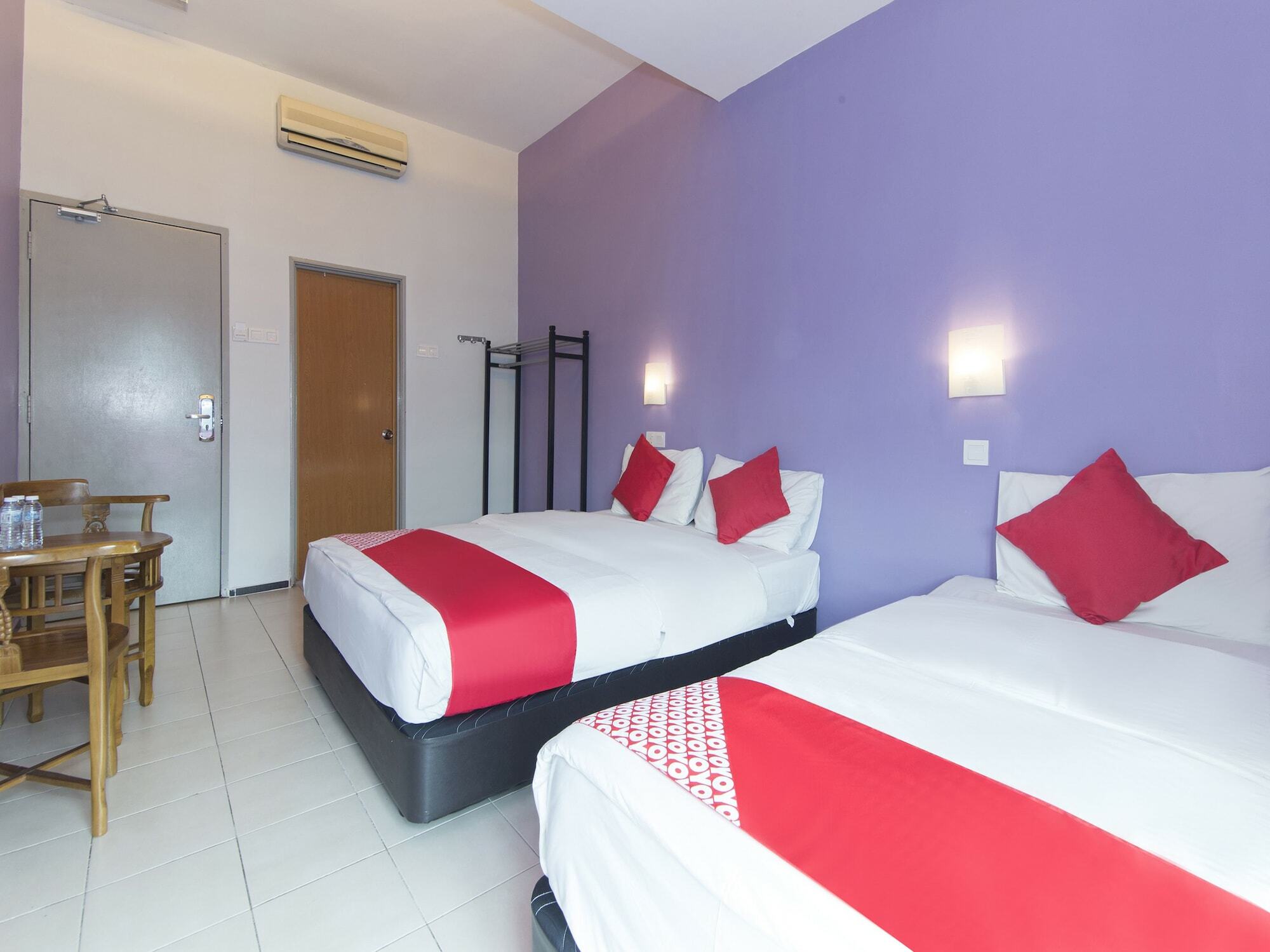 Ihome Boutique Hotel Seri Kembangan Luaran gambar